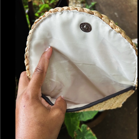 Hacienda Straw Clutch - Picture 3 of 6